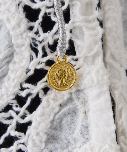刺繡短袖襯衫