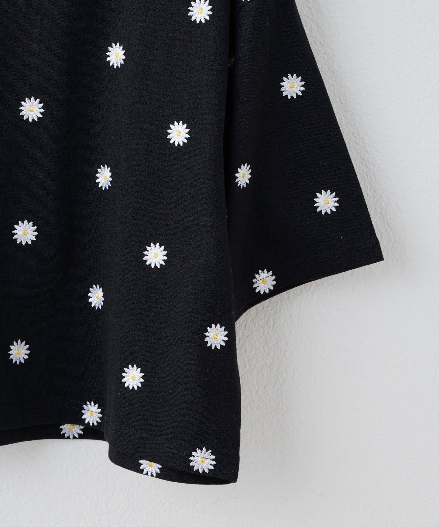 【continuer】 刺繡T恤