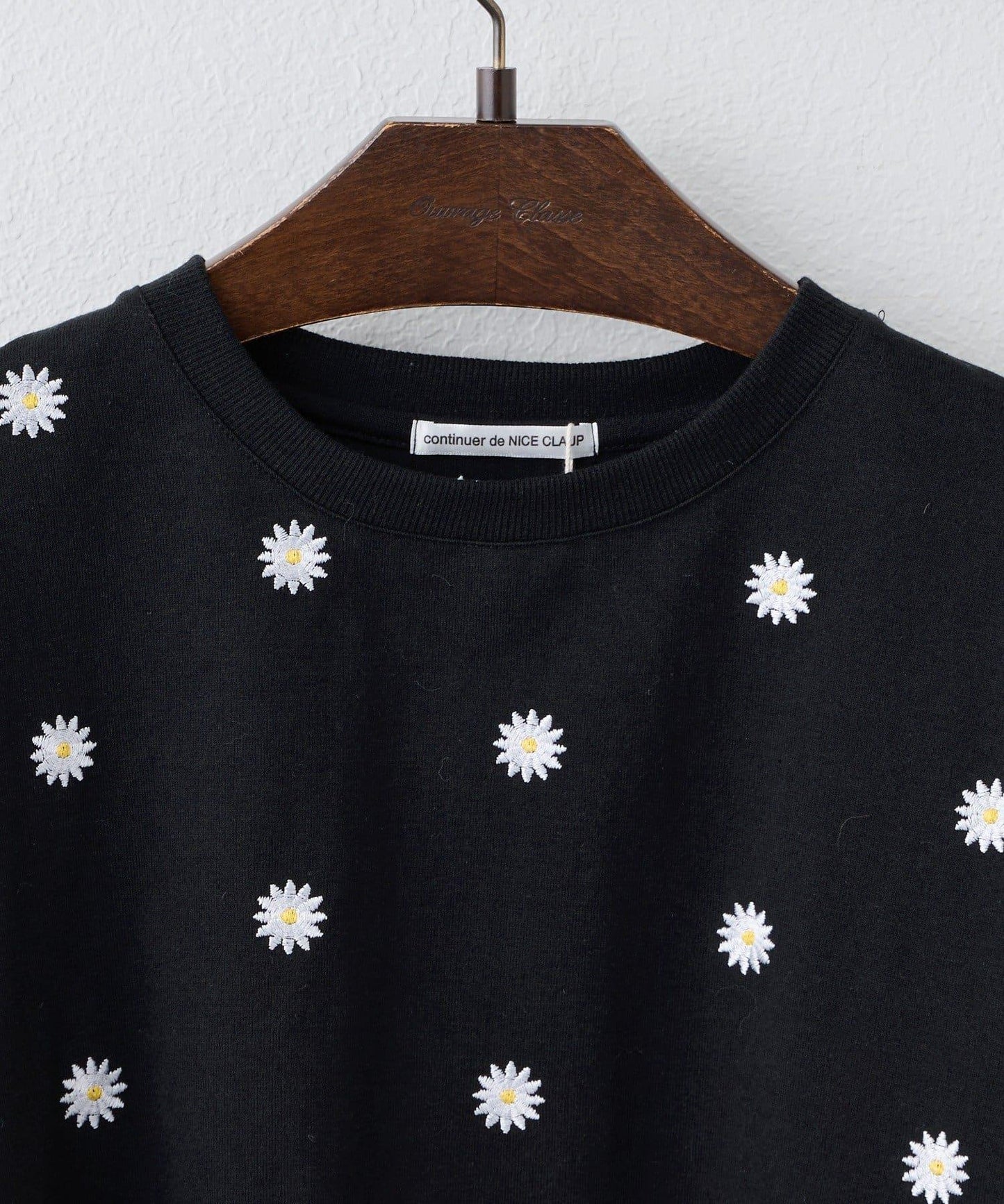 【continuer】 刺繡T恤