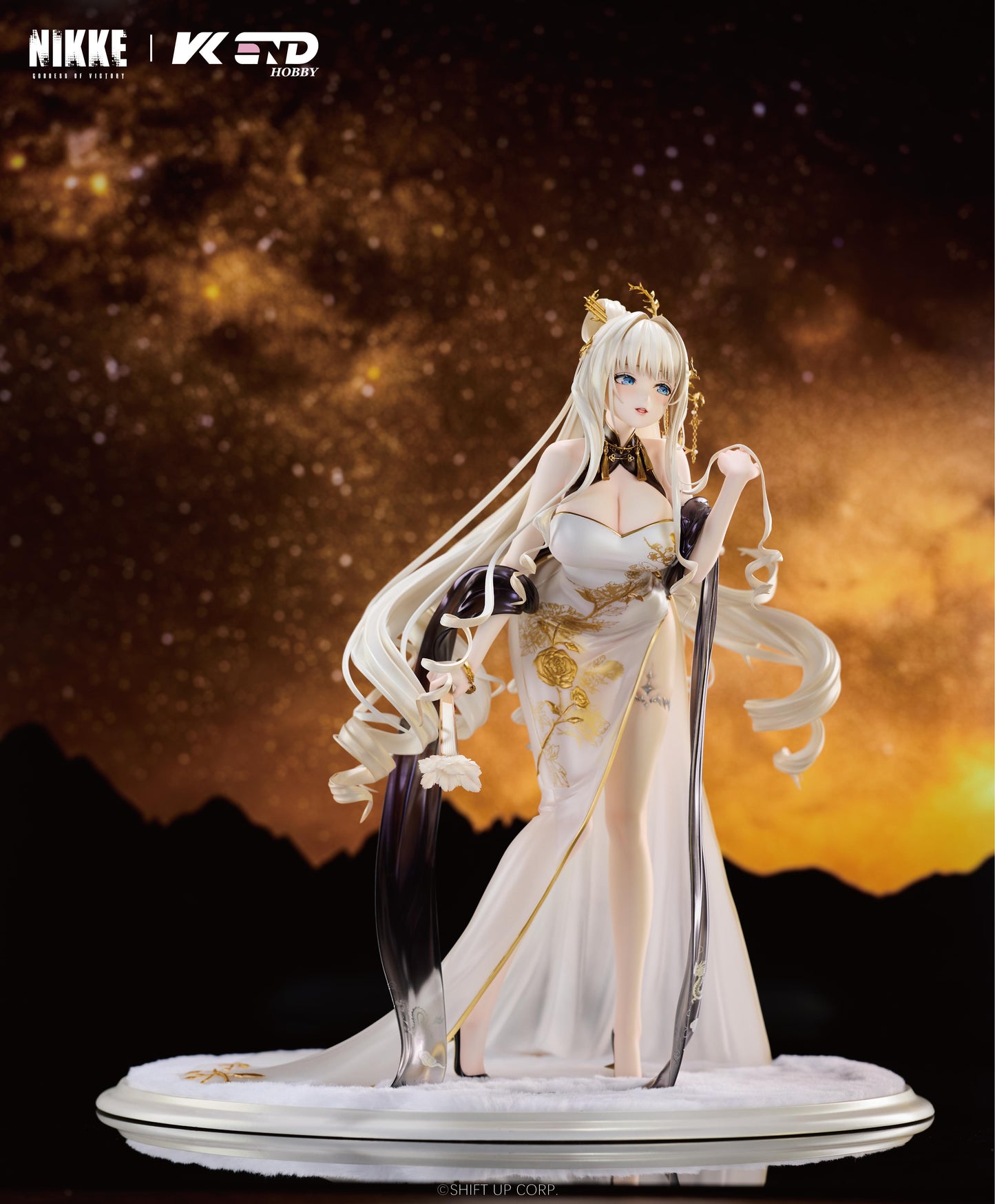 勝利女神:NIKKE クラウン:グローリアスフラワー 1/4完成品手辦