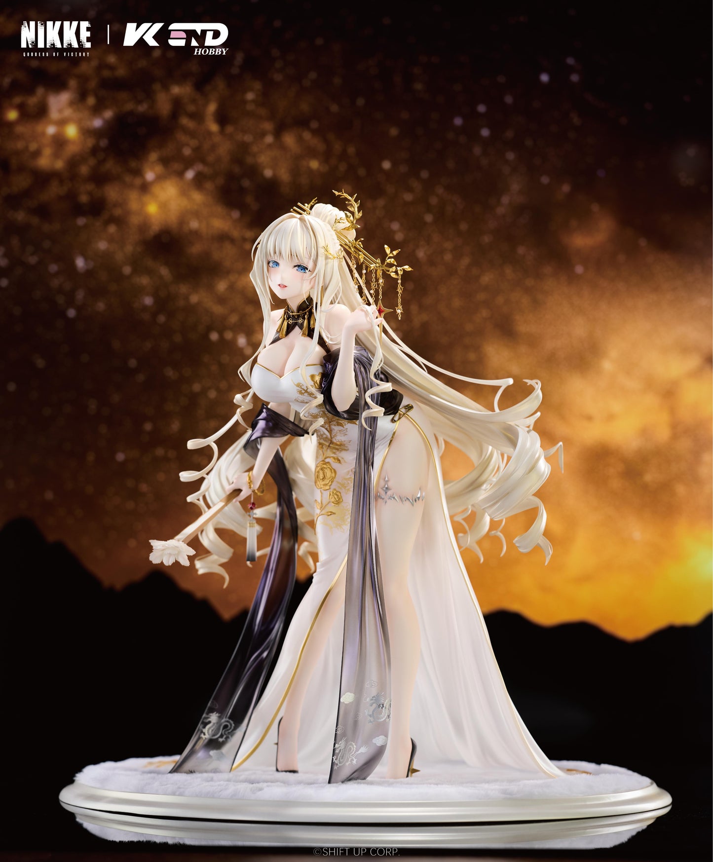 勝利女神:NIKKE クラウン:グローリアスフラワー 1/4完成品手辦