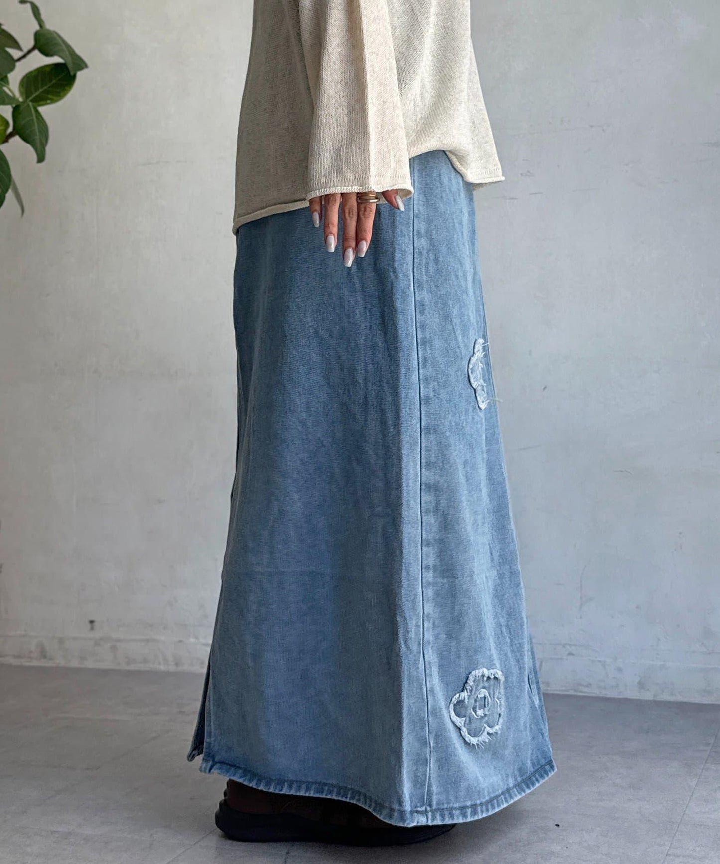 花朵刺繡牛仔半身裙