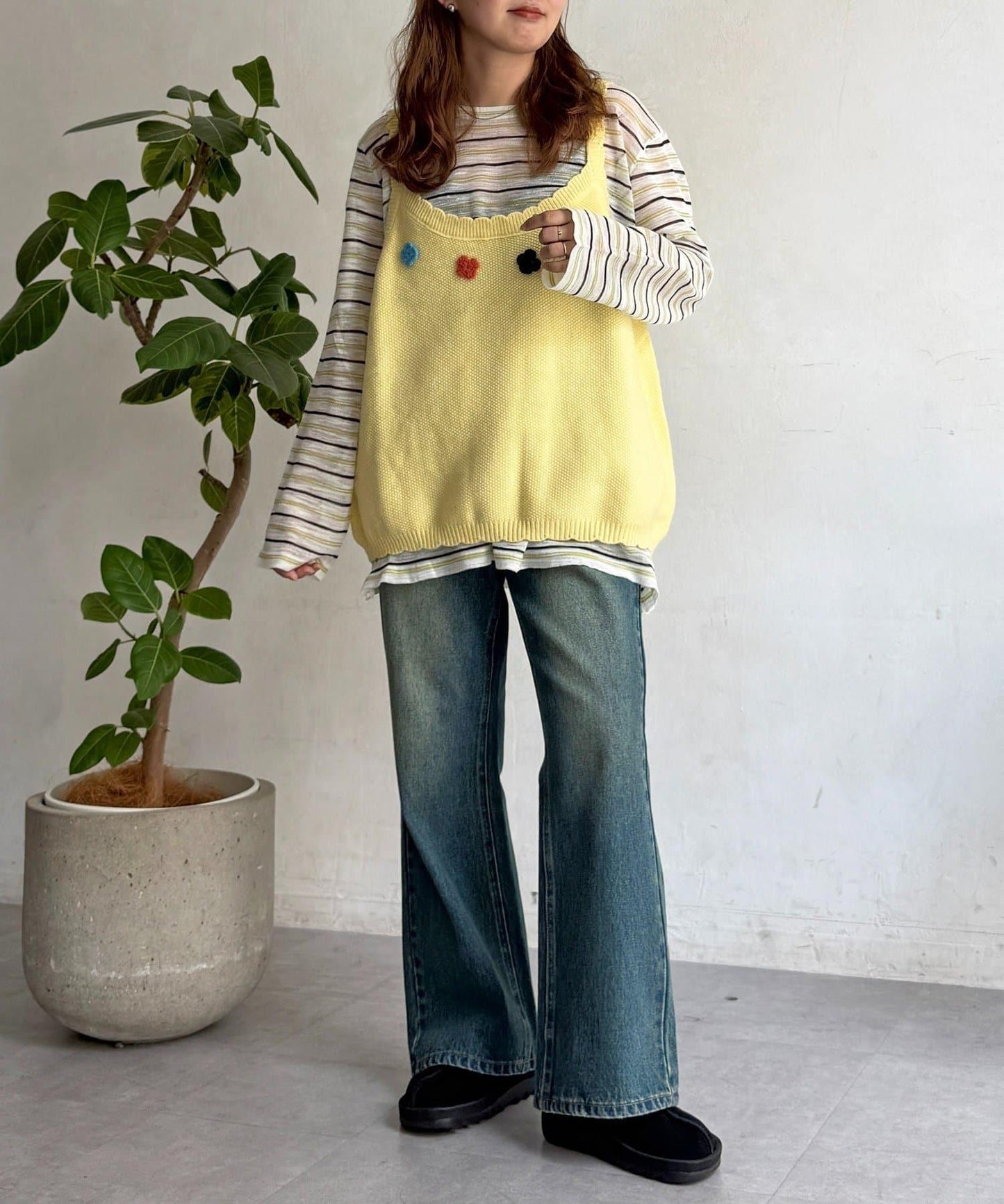 花朵刺繡針織馬甲