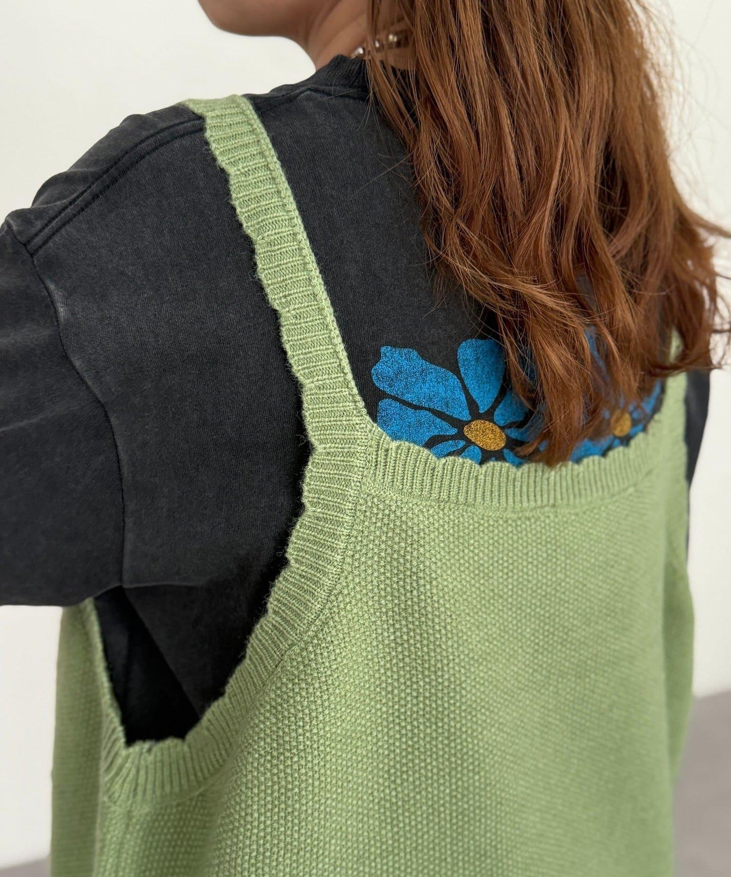 花朵刺繡針織馬甲