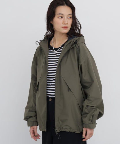 Phenix 聯名 GORE-TEX 夾克
