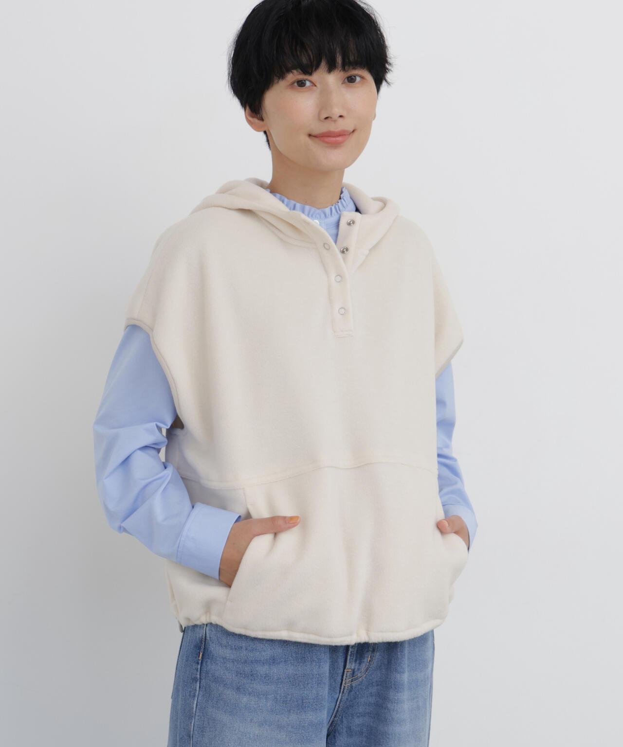 抓絨連帽馬甲