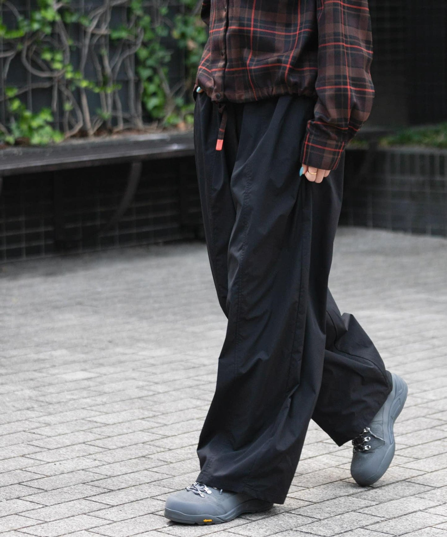 MoLight 錐形褲