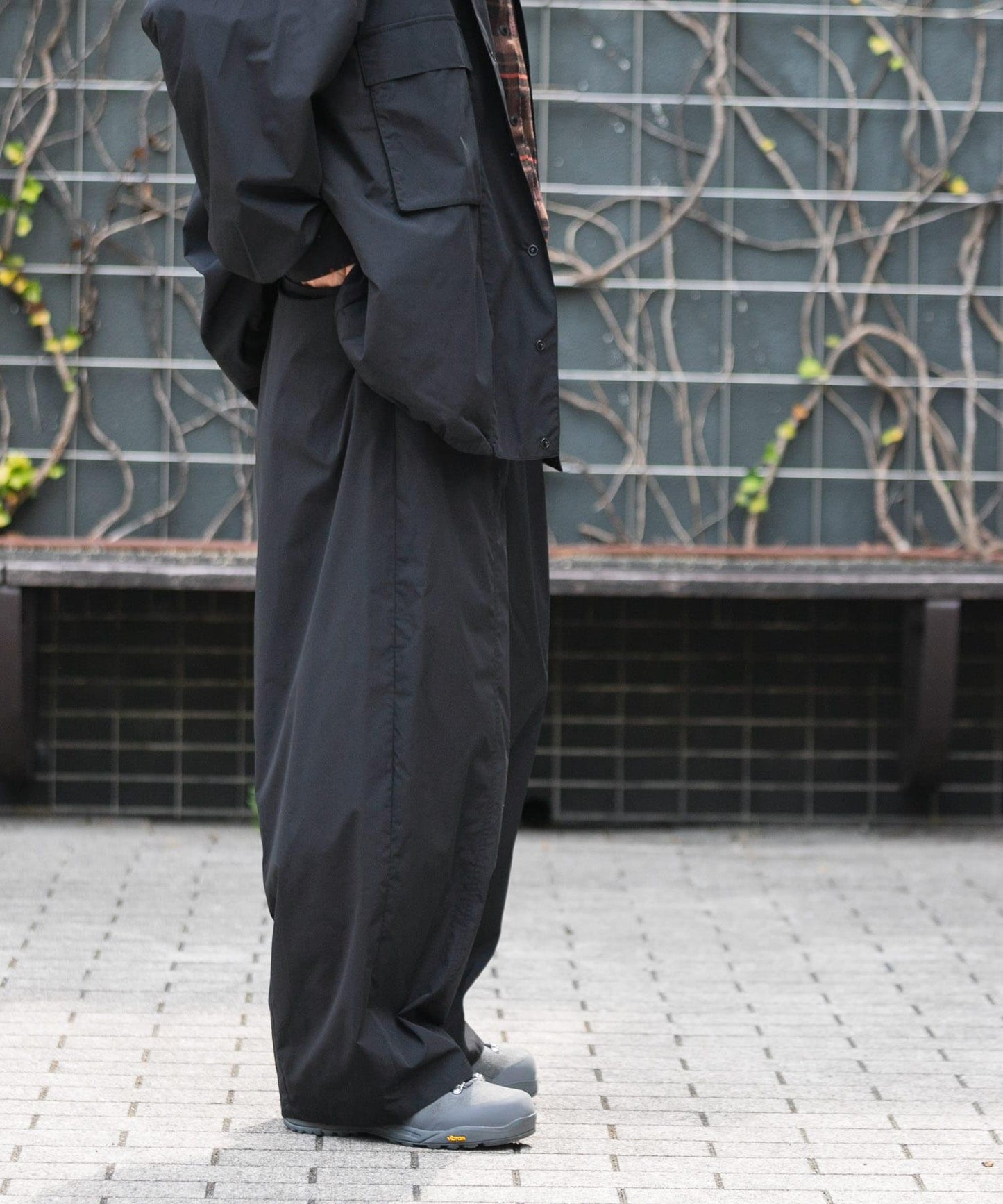MoLight 錐形褲