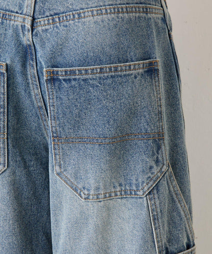 刺繡牛仔褲
