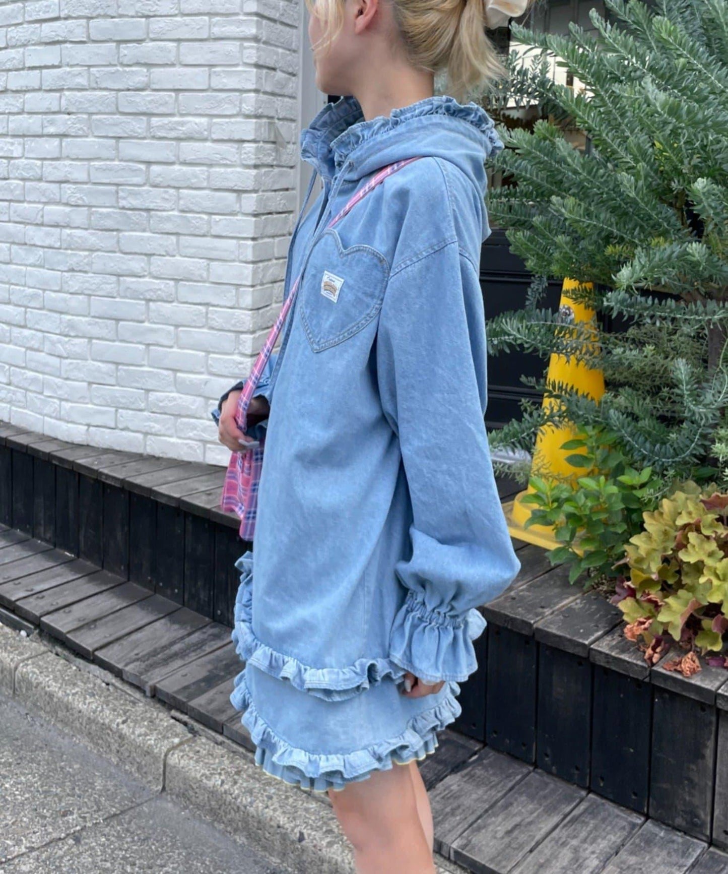 HELLO.SANFRANCISCO 牛仔連帽荷葉邊襯衫