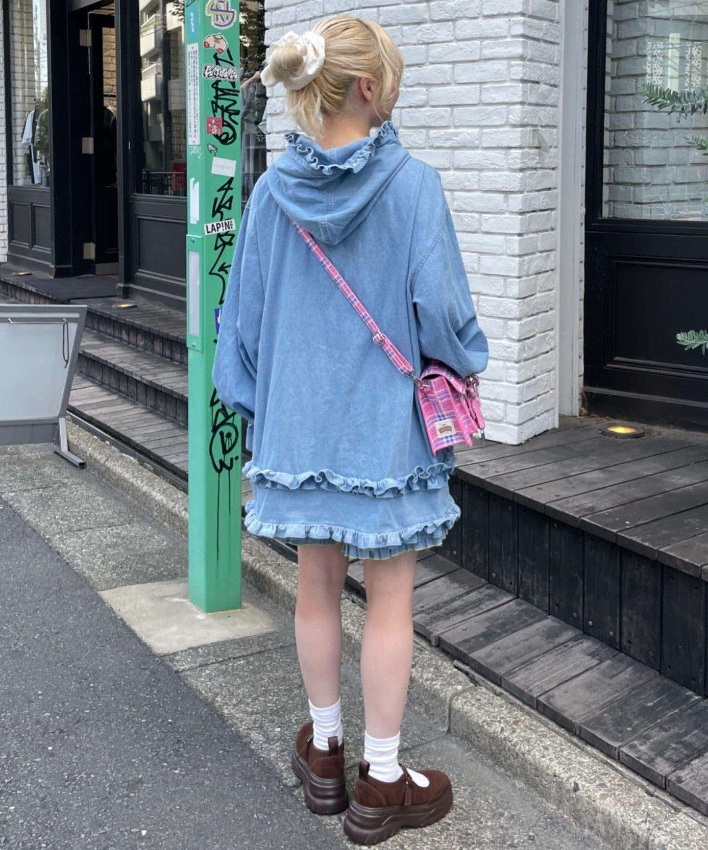 HELLO.SANFRANCISCO 牛仔連帽荷葉邊襯衫