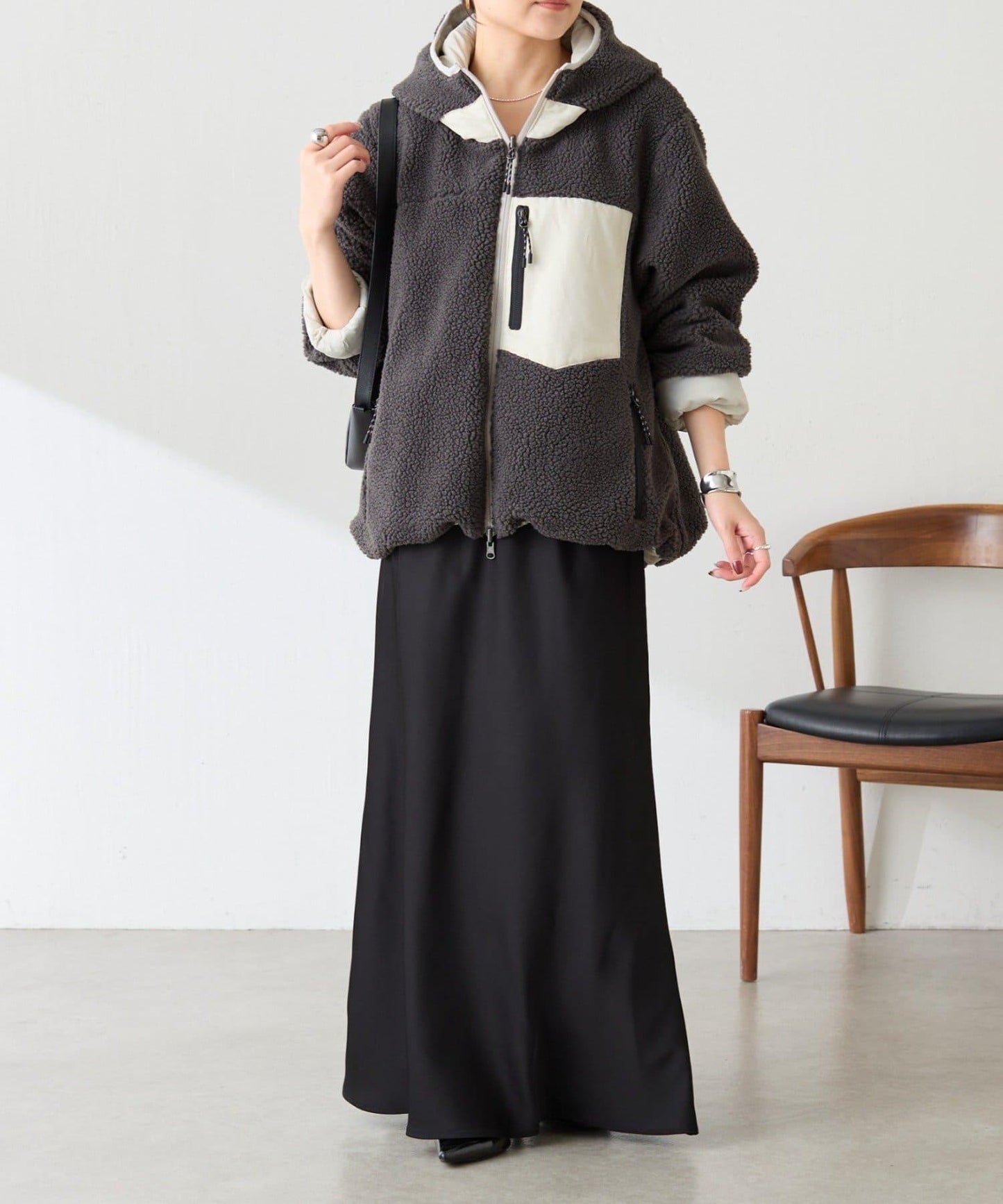 TAION聯名 可翻面羊羔絨羽絨服