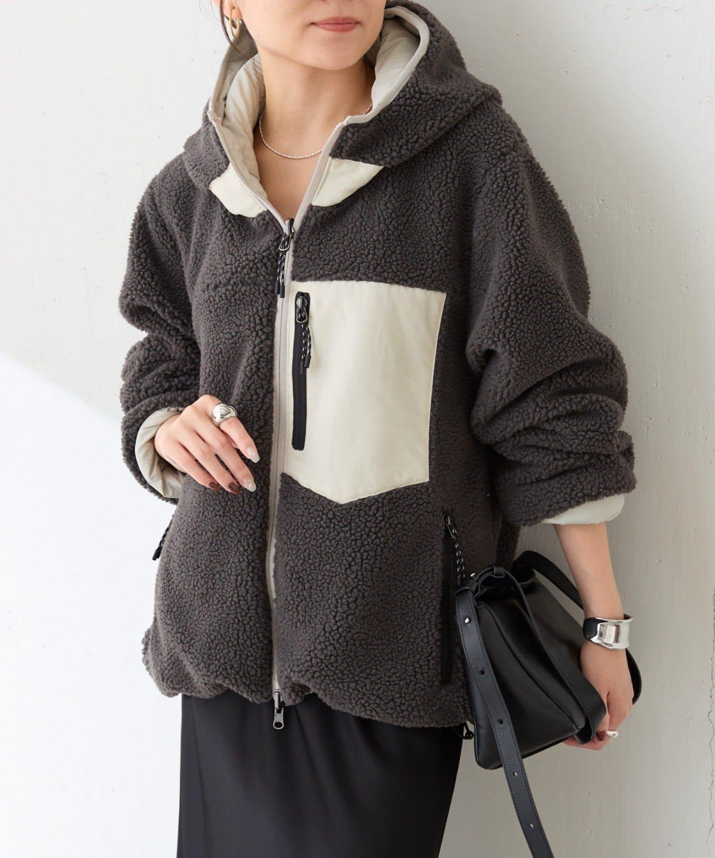 TAION聯名 可翻面羊羔絨羽絨服