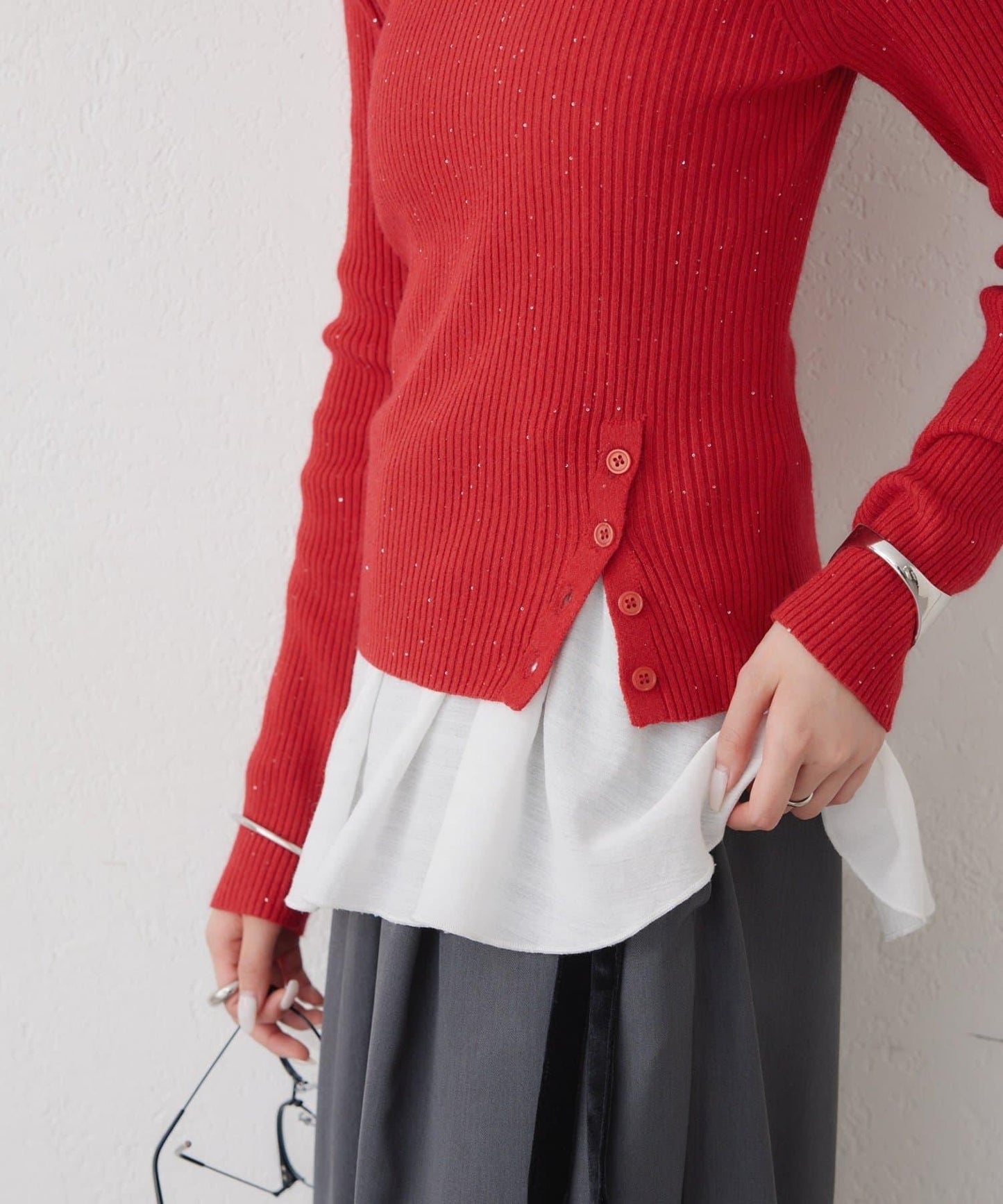 鎖骨鏈蝴蝶結亮絲針織衫
