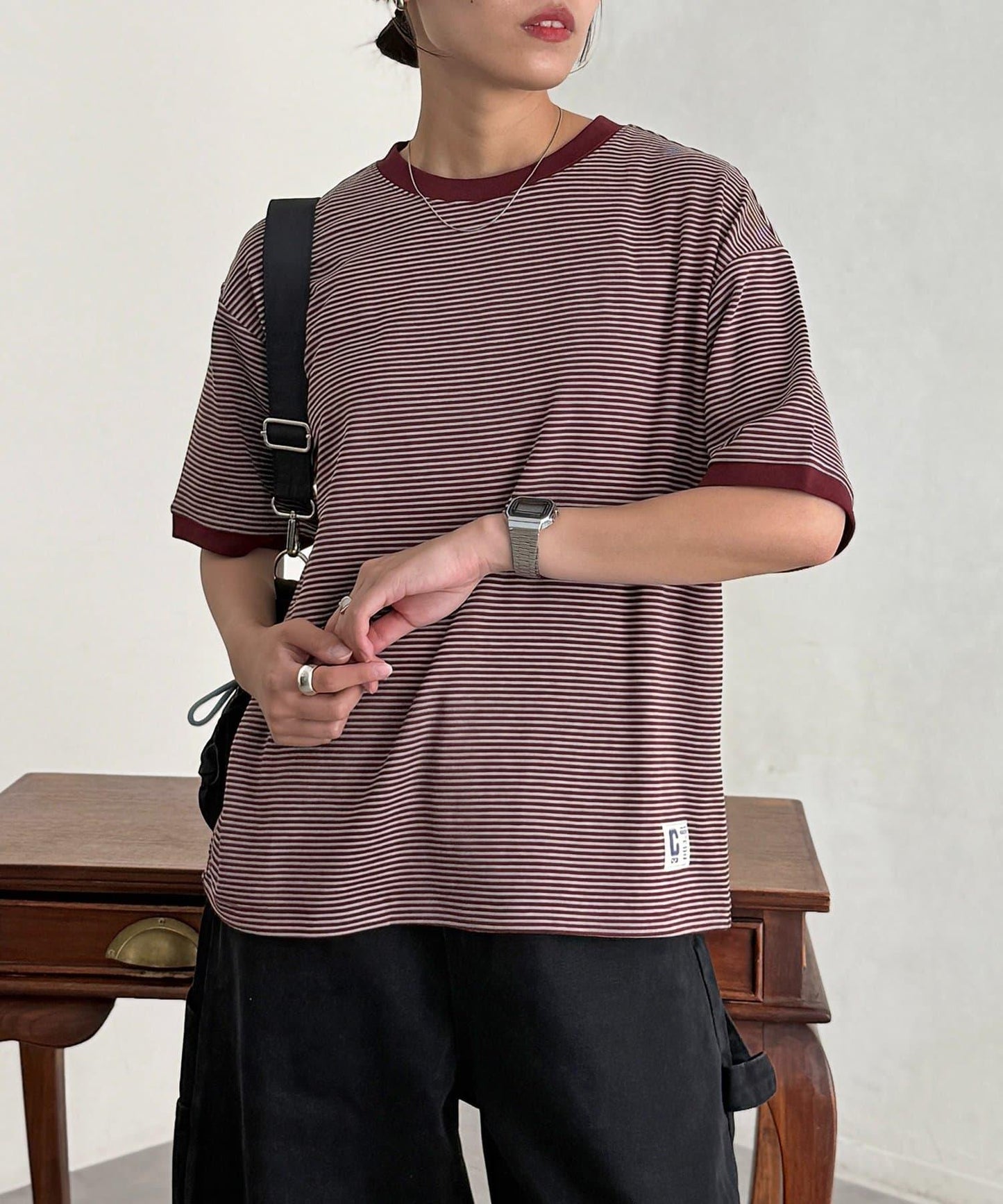 條紋撞色T恤