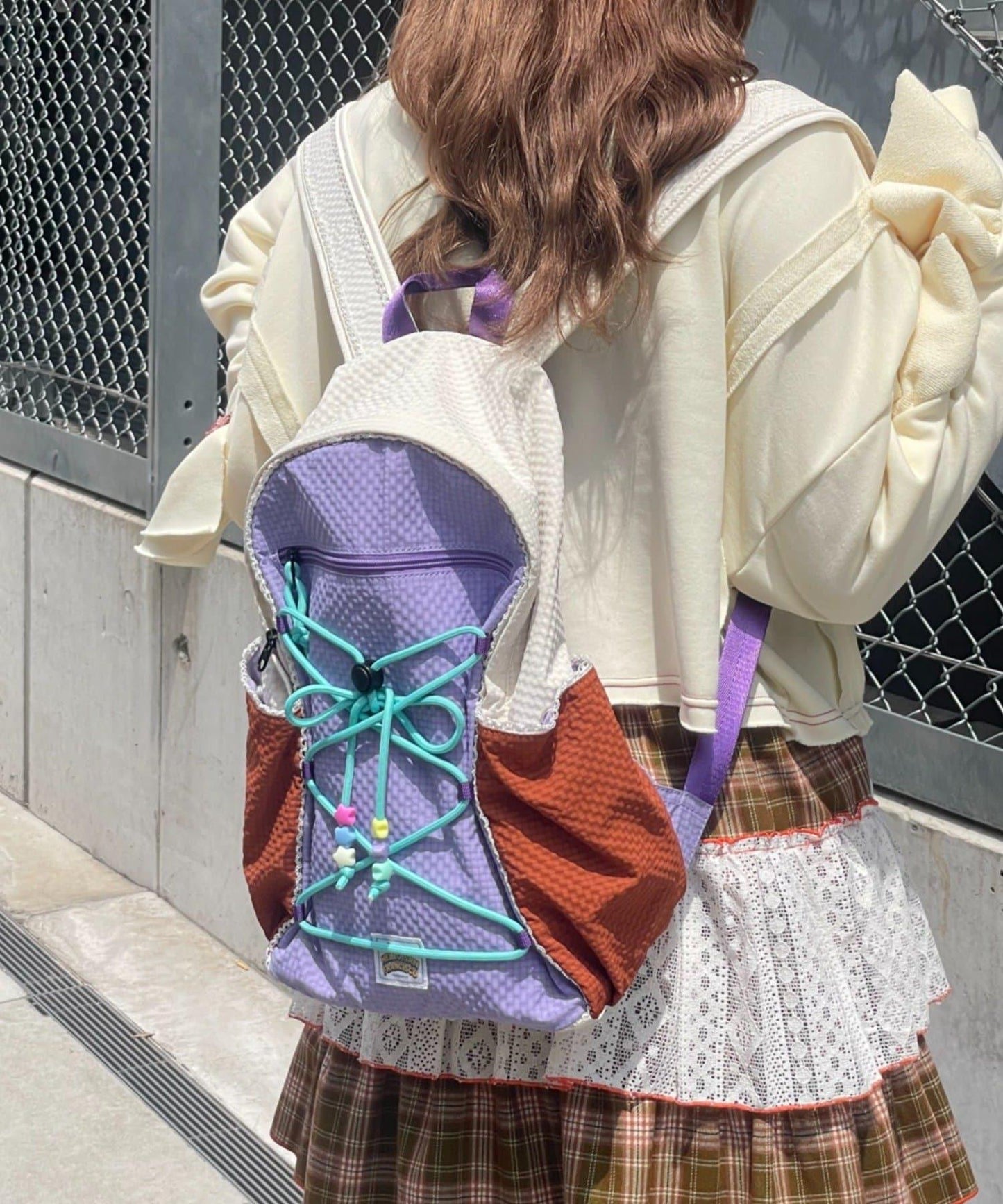HELLO.SANFRANCISCO 彩色唇印雙肩包