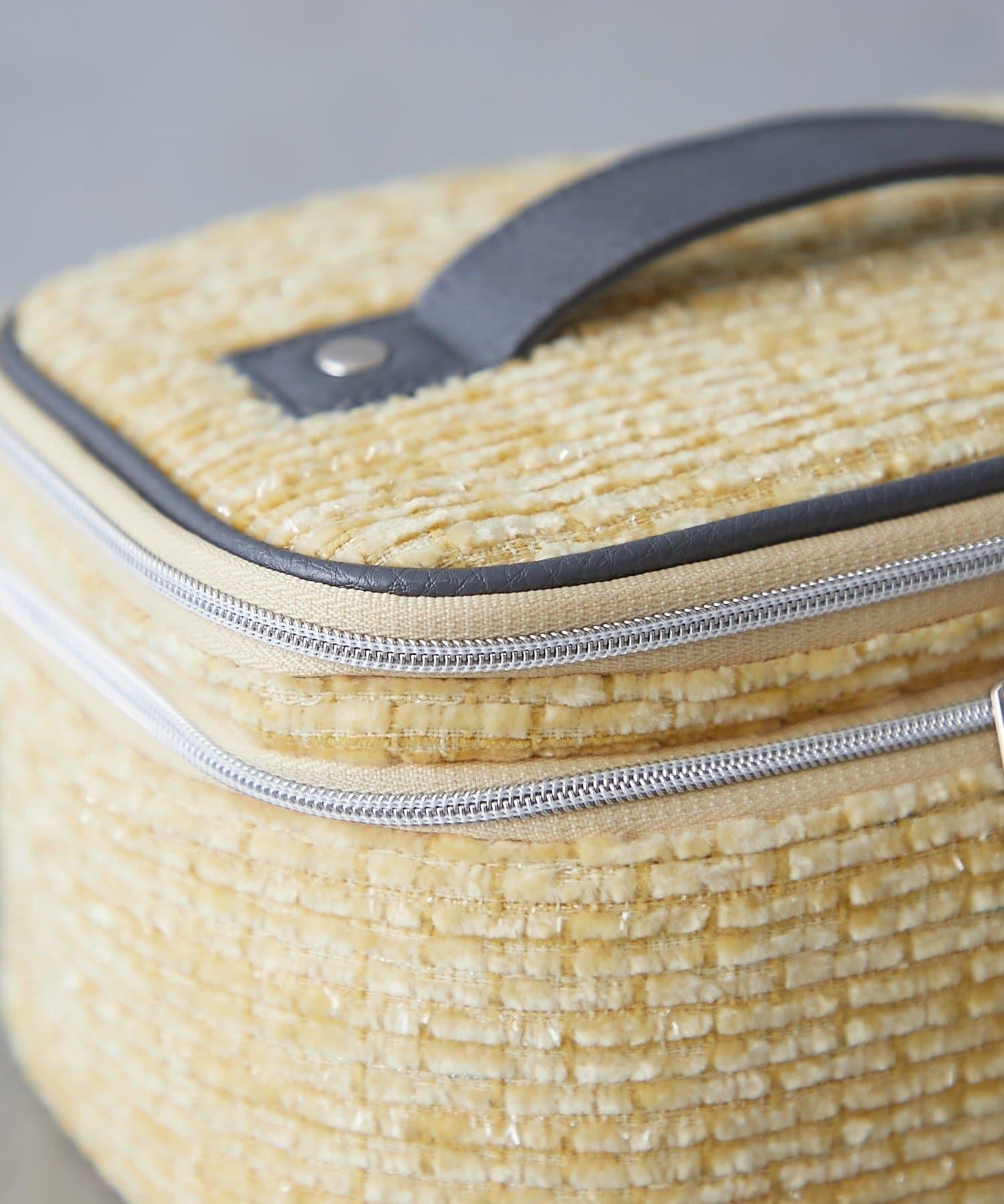 Tweed Multi Spec Vanity Pouch 化妝包