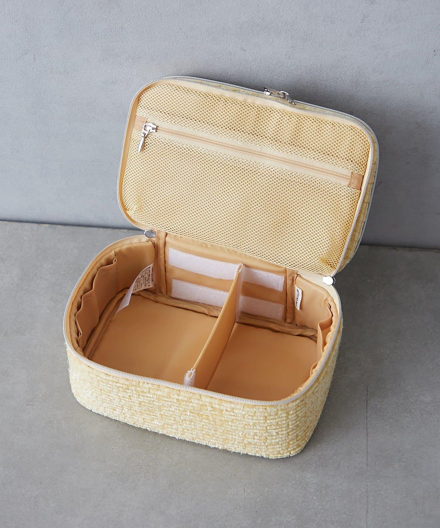 Tweed Multi Spec Vanity Pouch 化妝包