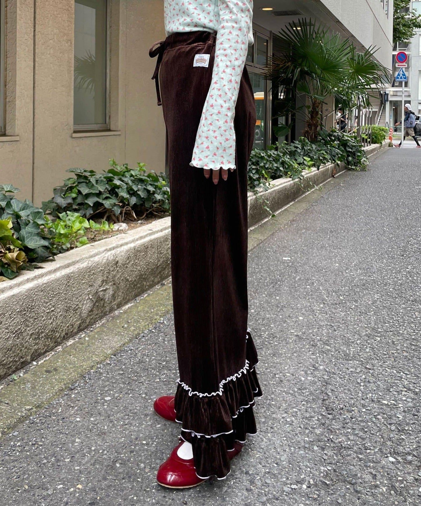 HELLO.SANFRANCISCO 絲絨花邊喇叭褲