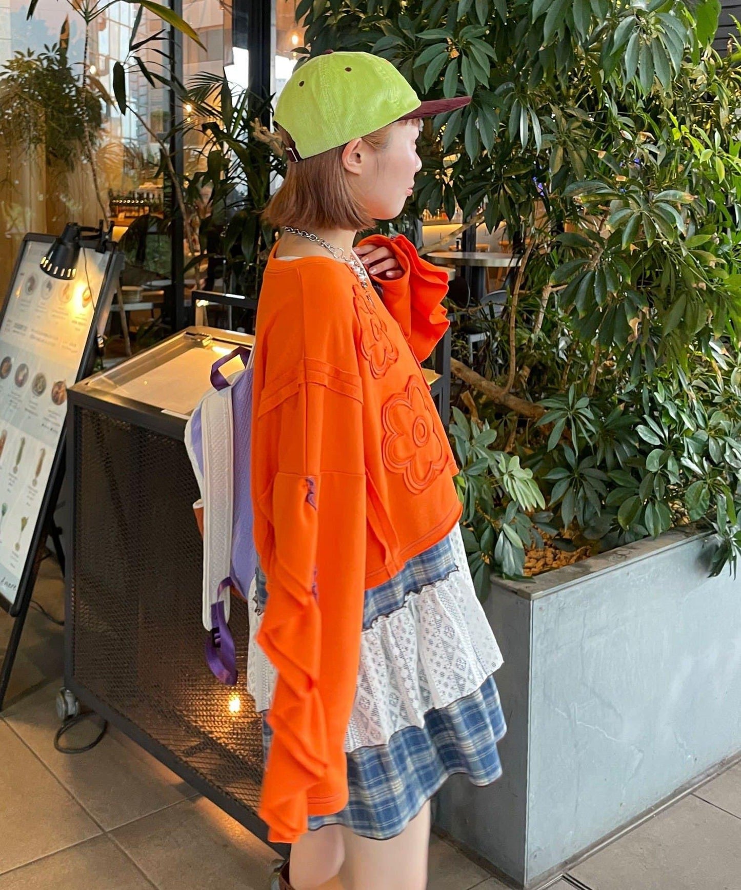 HELLO.SANFRANCISCO/ハローサンフランシスコ 改造花卉荷葉邊短款衛衣