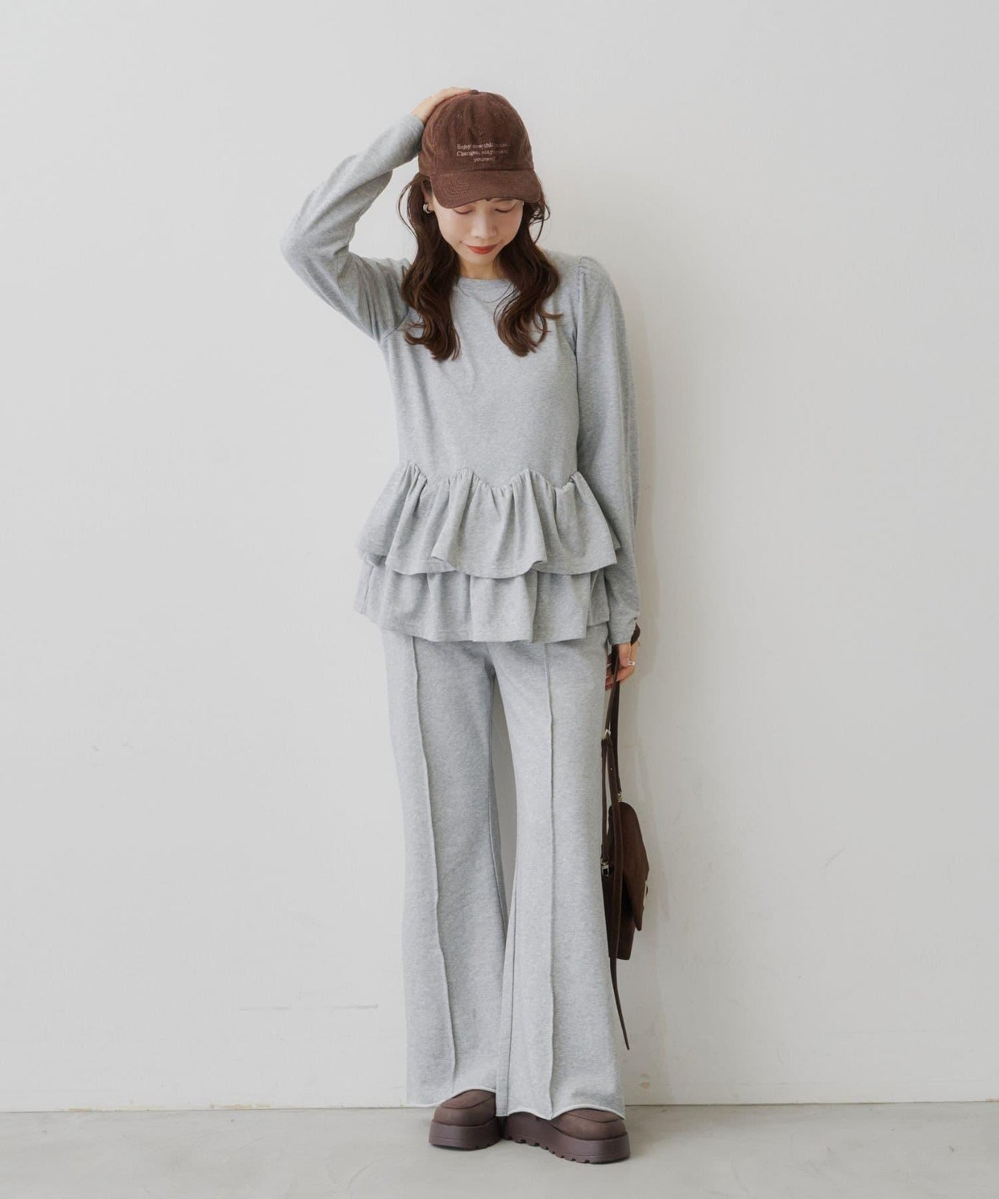KATOMARI企畫 easy flare sweat pants