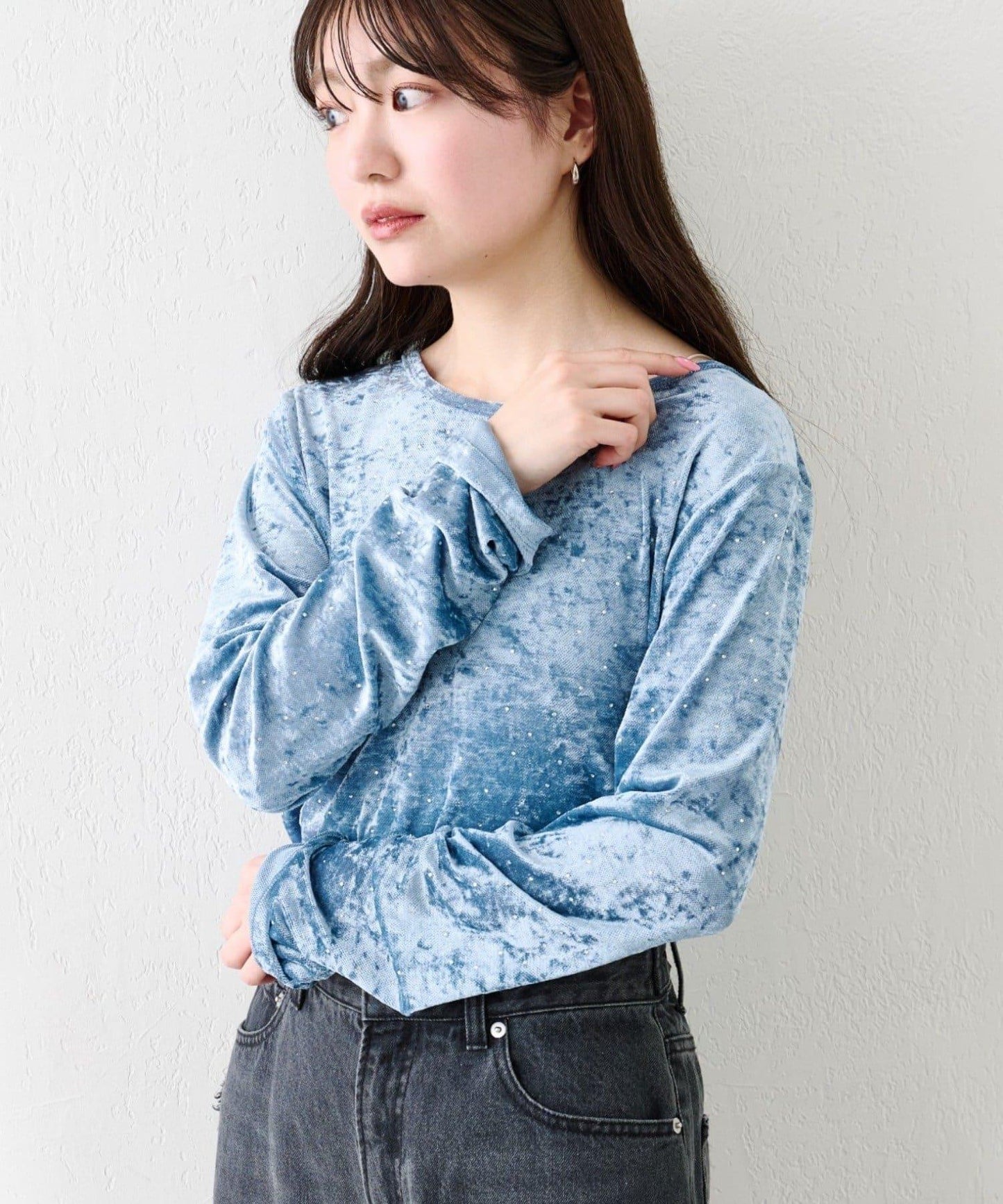Kastane 鉚釘天鵝絨套頭衫