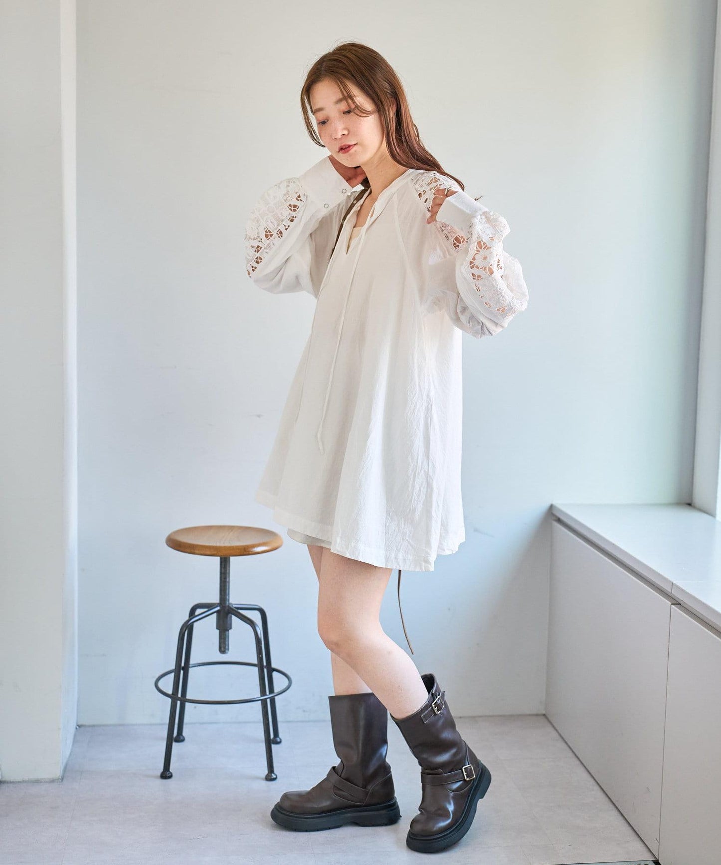 Kastane 袖蕾絲束腰上衣