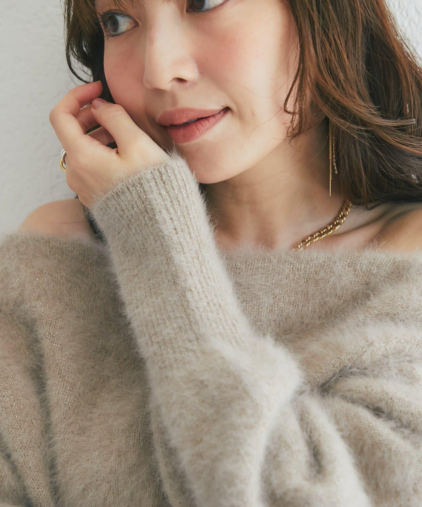 閃光毛海羊絨混紡露肩針織衫