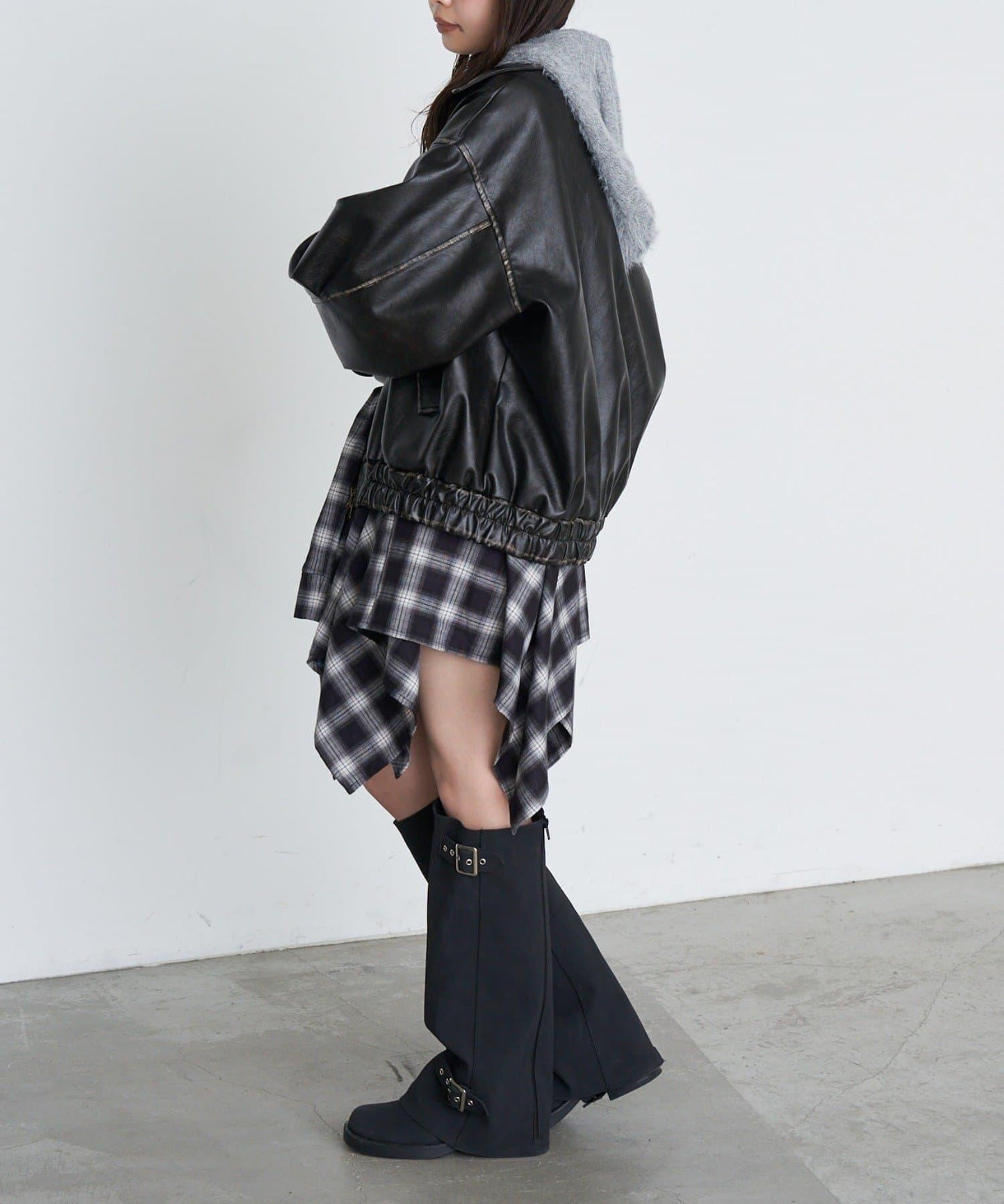 RAY CASSIN 工裝靴