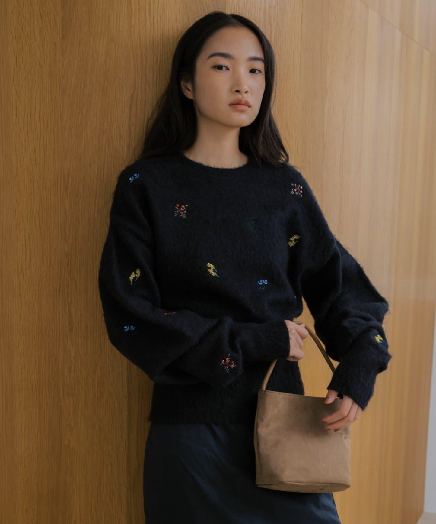 刺繡鑲鑽針織套頭衫