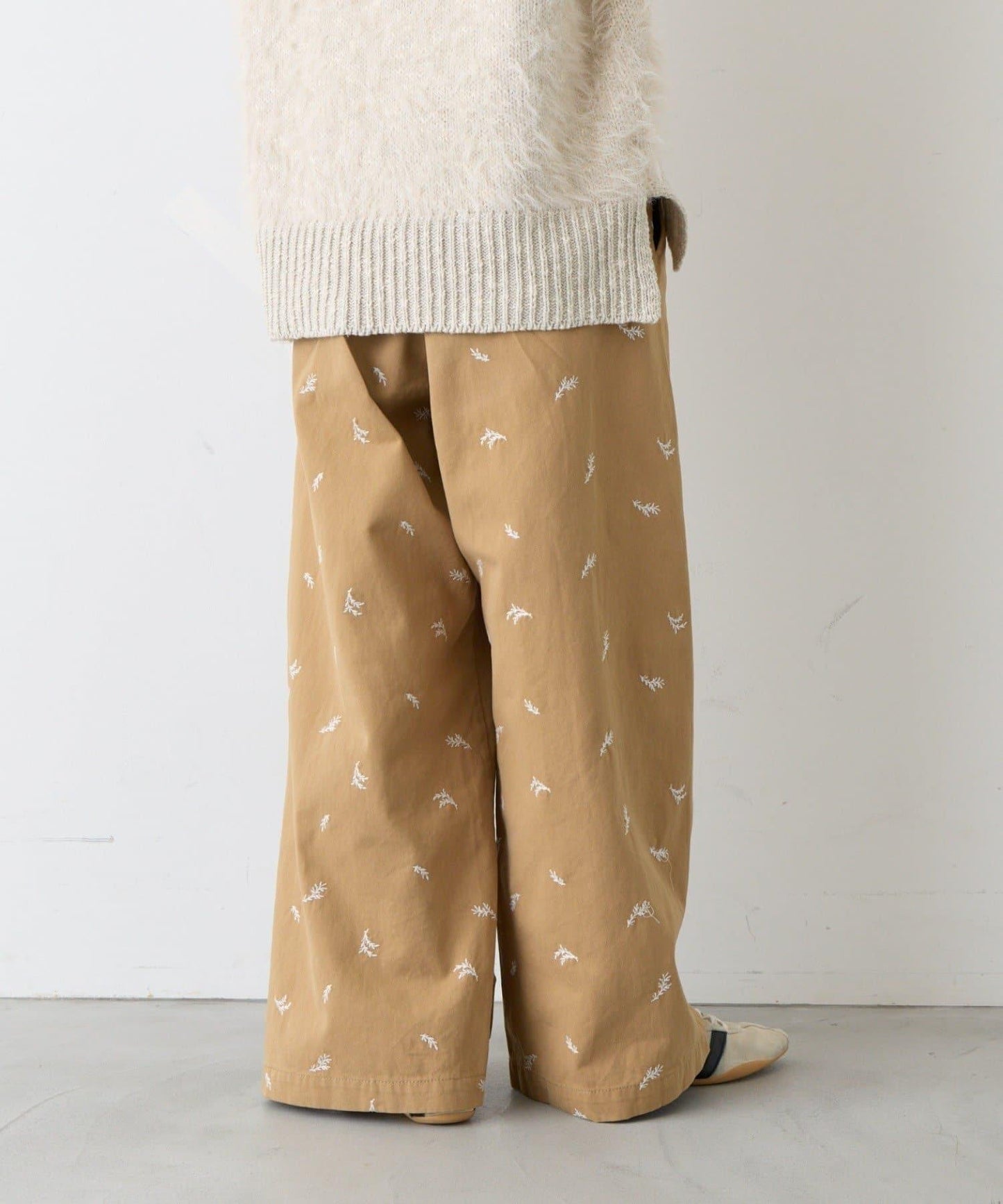 刺繡闊腿休閒長褲