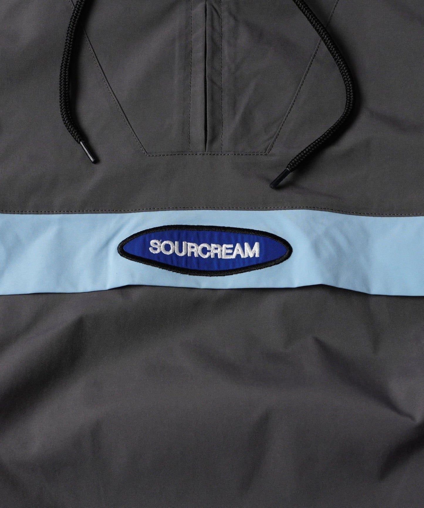 Sourcream 尼龍套頭夾克