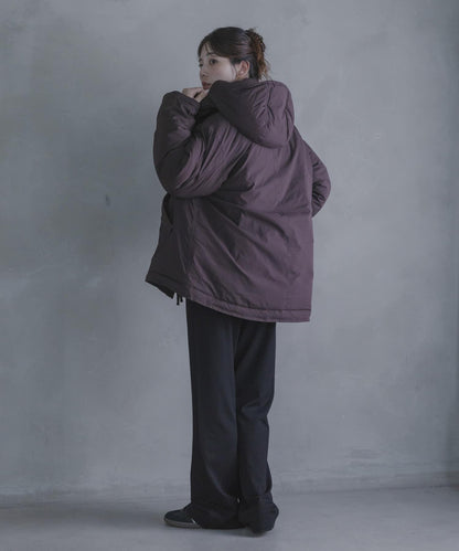 防潑水兩穿連帽立領羽絨服
