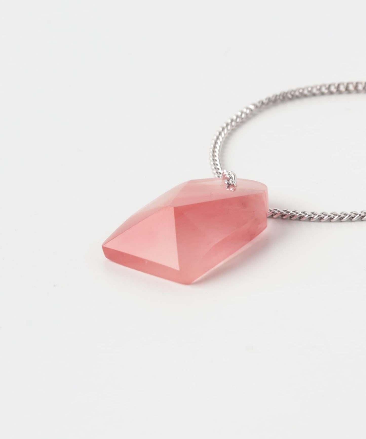 AXEP TAG FINE STONE