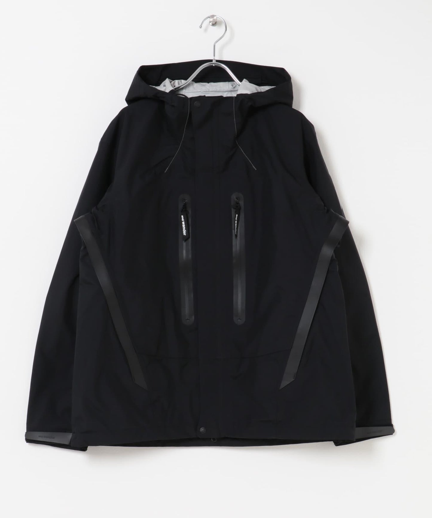 and wander 2.5L hiker rain jacket