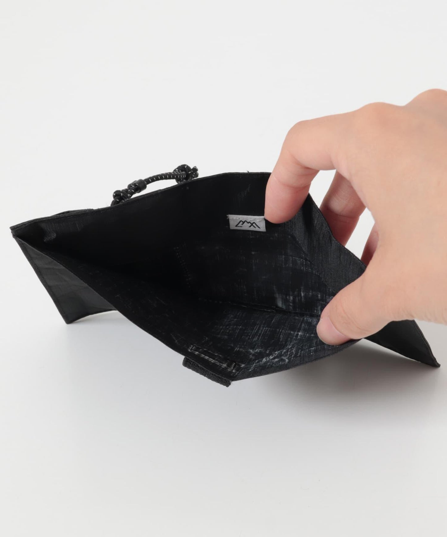 CMF OUTDOOR GARMENT SMART WALLET DYNEEMA