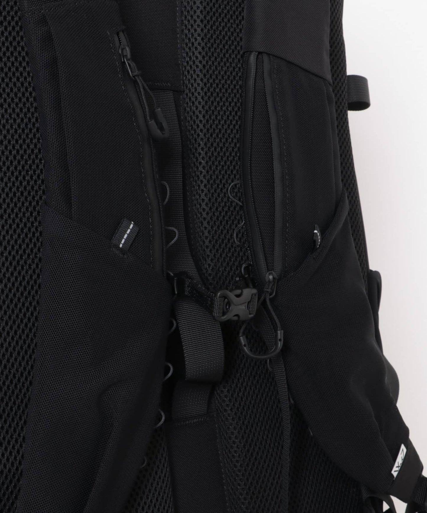 CMF OUTDOOR GARMENT BACKPACKERZ 32 戶外揹包