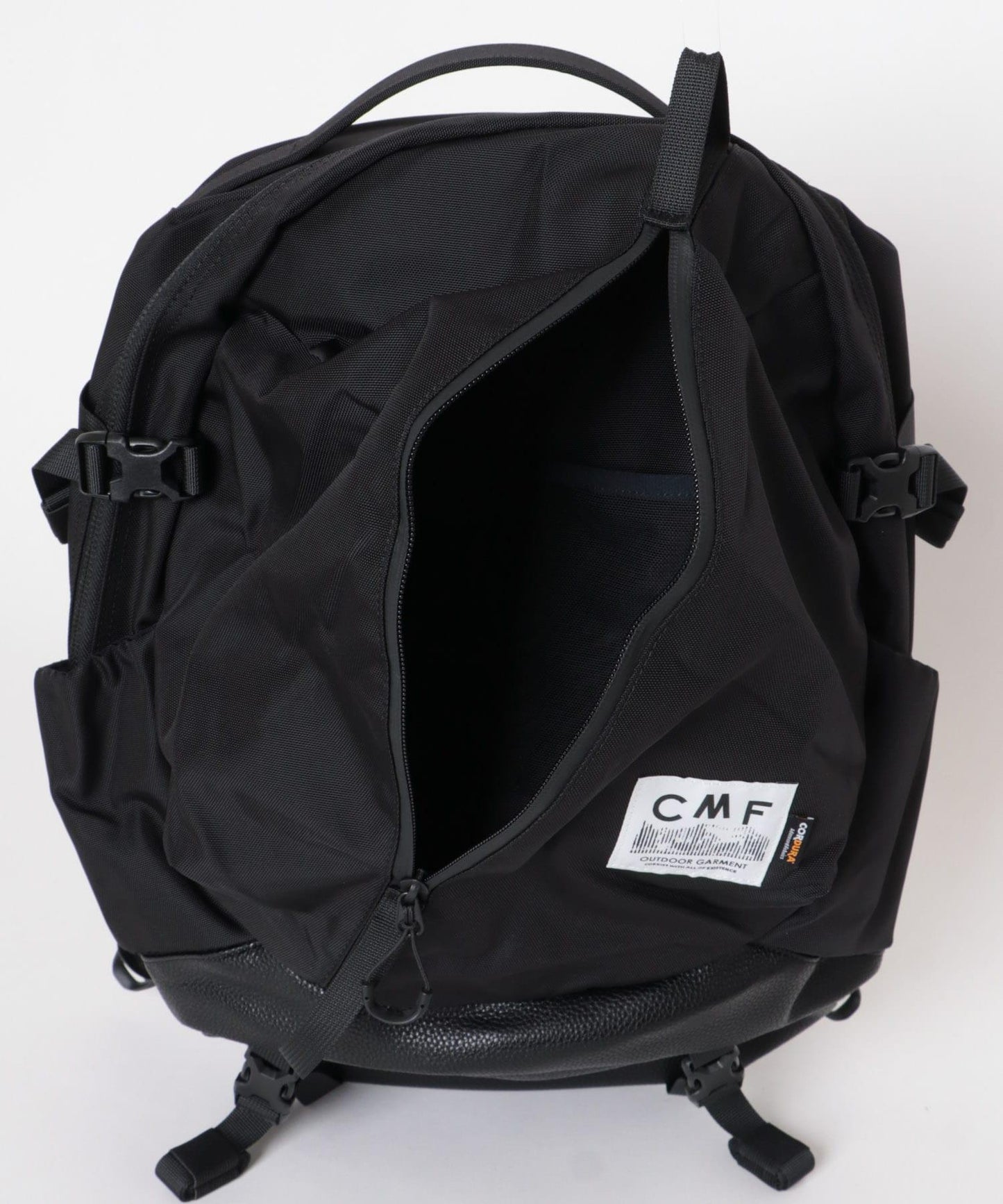 CMF OUTDOOR GARMENT WEEKENDERZ