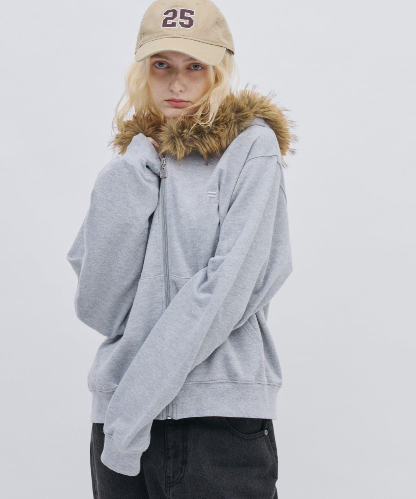 FILA 聯名 加絨連帽拉鍊衛衣