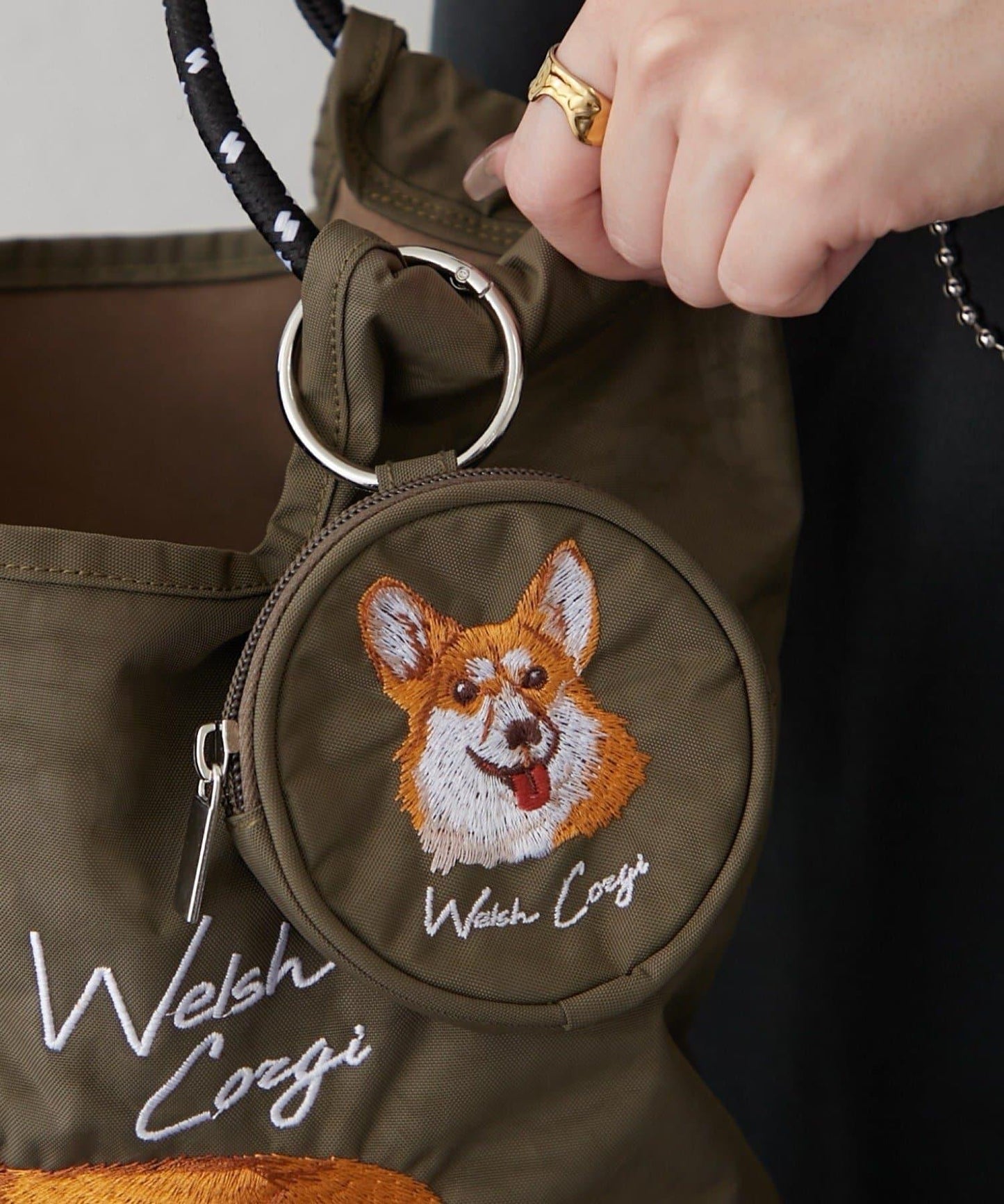 動物刺繡圓形化妝包