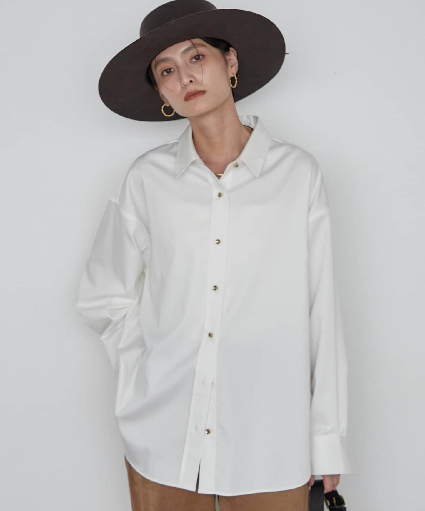 《名品襯衫升級》BASIC緞面襯衫