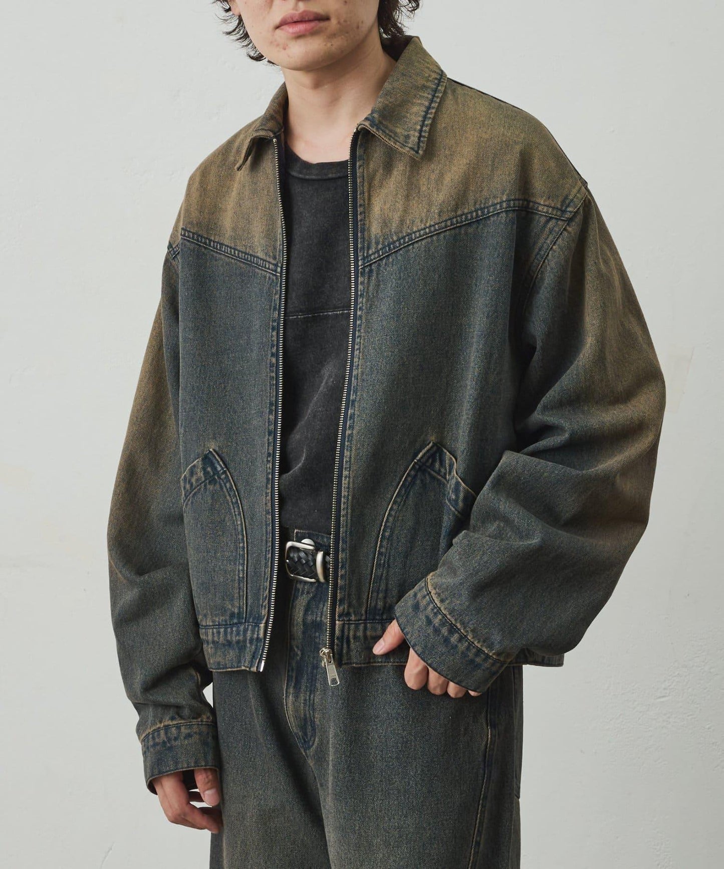 牛仔拉鍊夾克