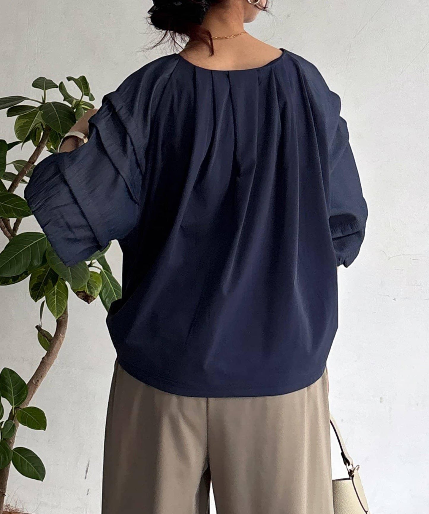 牛仔拼接套頭衫