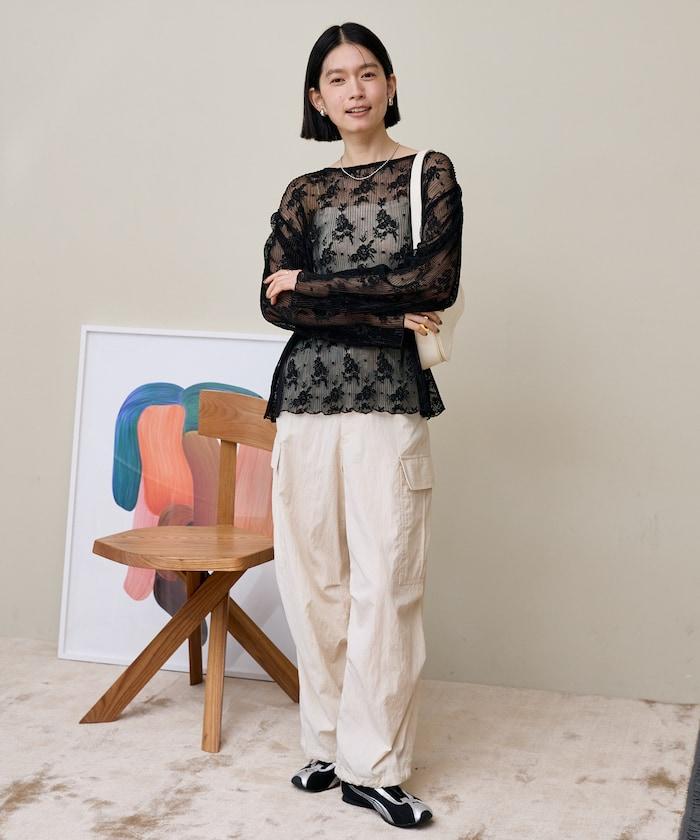 褶皺蕾絲襯衫