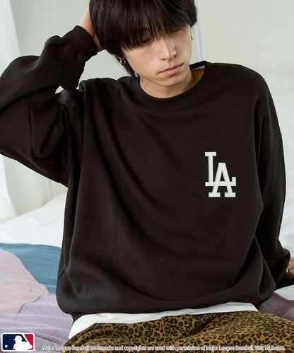 聯名 MLB 裡起毛 クルーネック ロゴ スウェット 限定展開