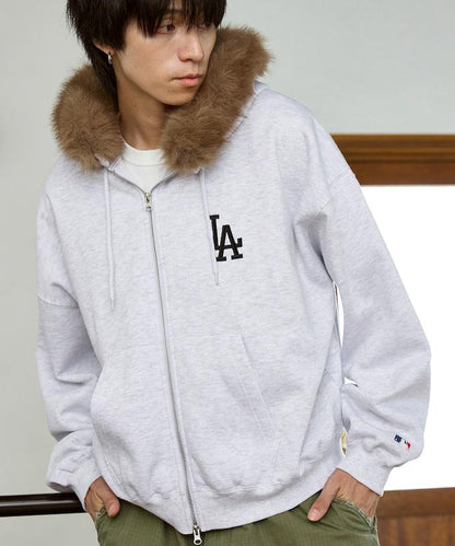 聯名 MLB 裡起毛 ジップ フェイクファー 付 フーディー スウェット 限定展開
