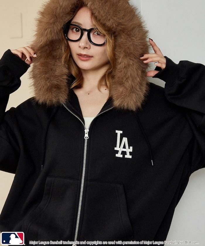 聯名 MLB 裡起毛 ジップ フェイクファー 付 フーディー スウェット 限定展開