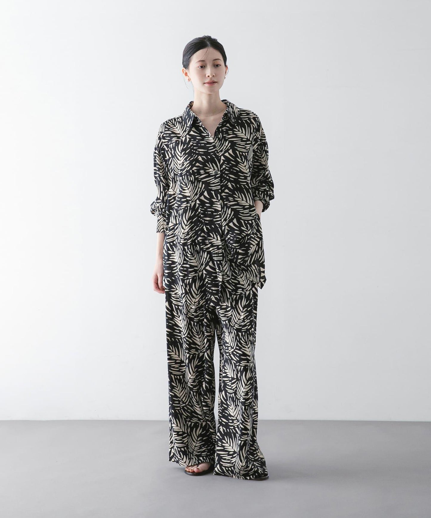 LUSANA SUN SHIRTS 一部聯名カラー