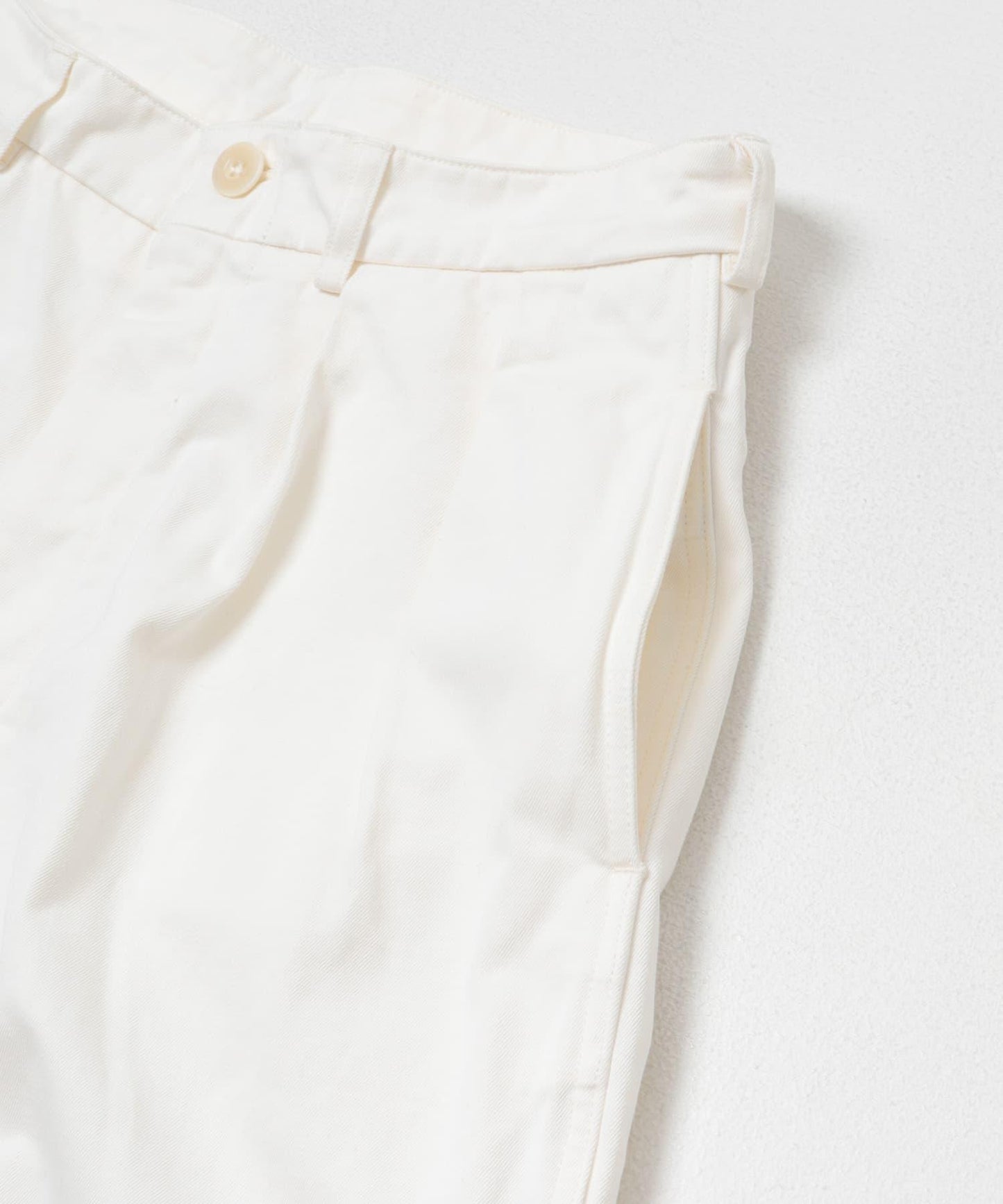 blurhmsROOTSTOCK 52 WIDE CHINO PANTS