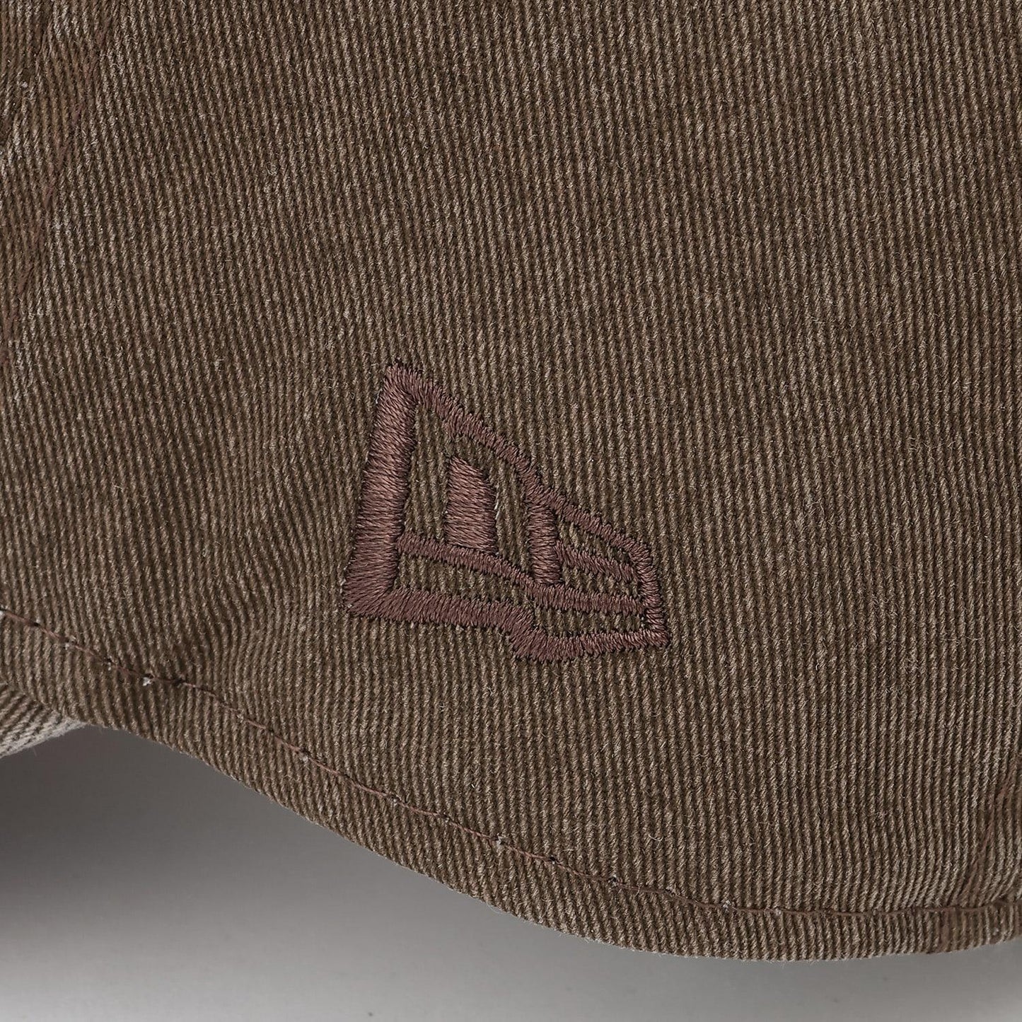 【NEW ERA】ラインストーンキャップ